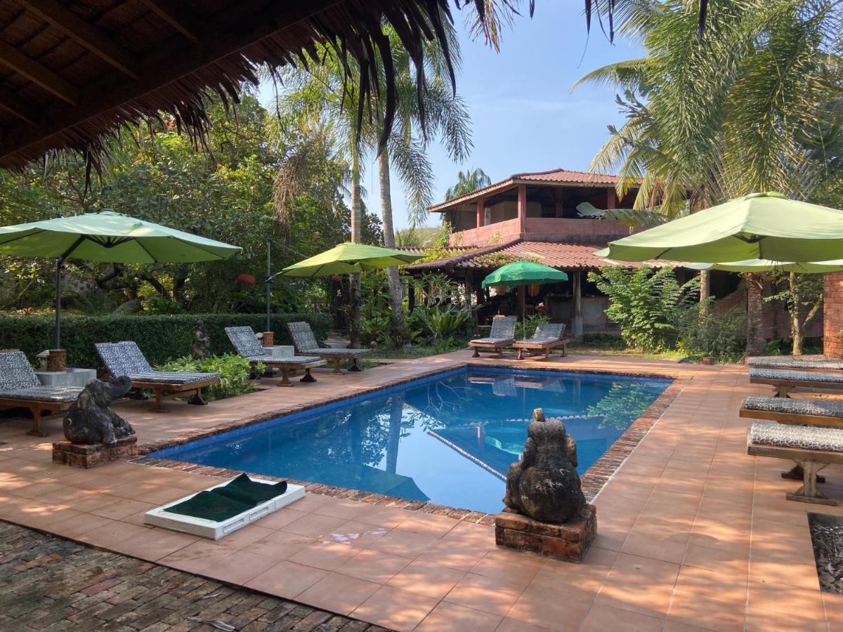 Pp Land Beach Eco Resort Koh Phayam Exterior foto